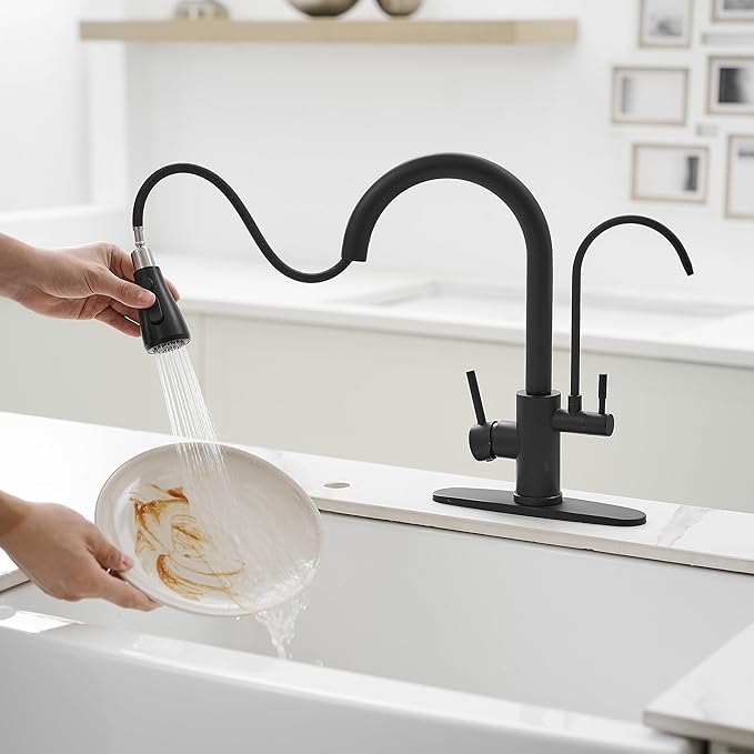 Black Kitchen Faucets with Water Filter and Pull Down Sprayer,Kitchen Sink Faucet,Two Handle Kitchen Sink Faucet with Pull Down Sprayer for 3 Function,Kitchen Faucets Without Water Filtration Device